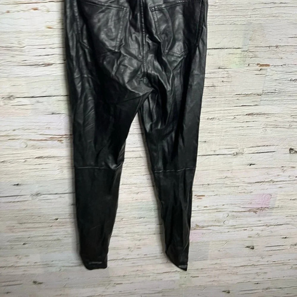 Aritzia wilfred free faux black leather pants size  00 - Picture 6 of 8